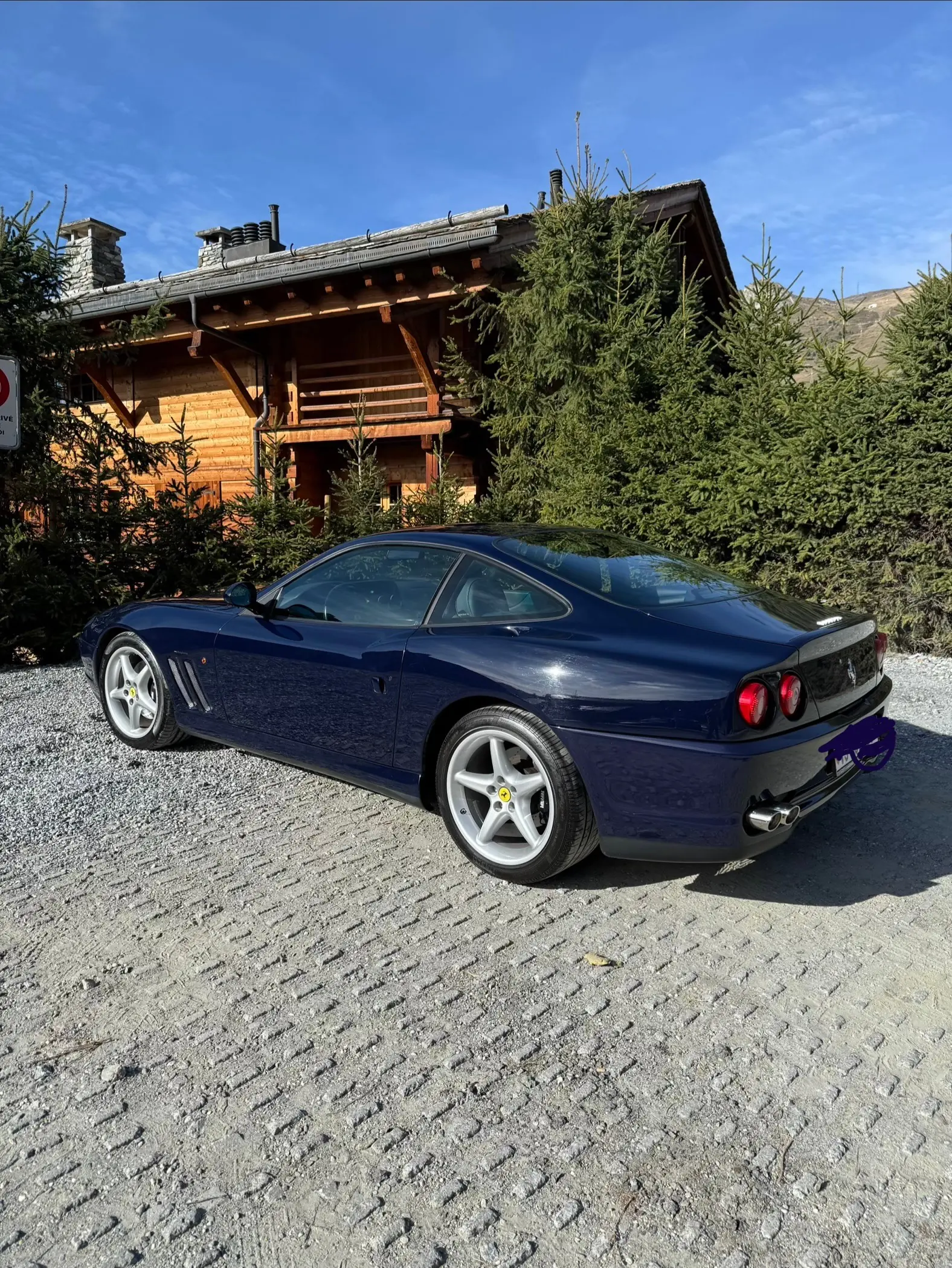 Ferrari F550 Pozzi Blue — Chef-d'œuvre des années 2000, historique complet depuis Ferrari Zénith