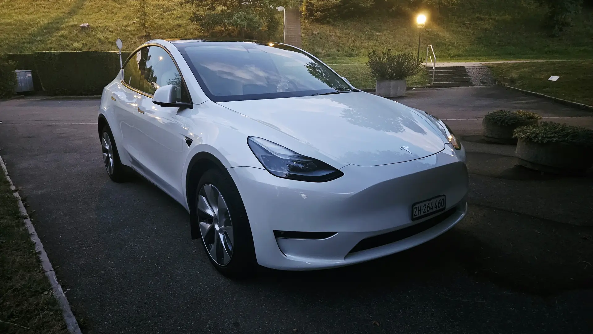 Tesla Model Y 2023 occasion Pfaffhausen — 1