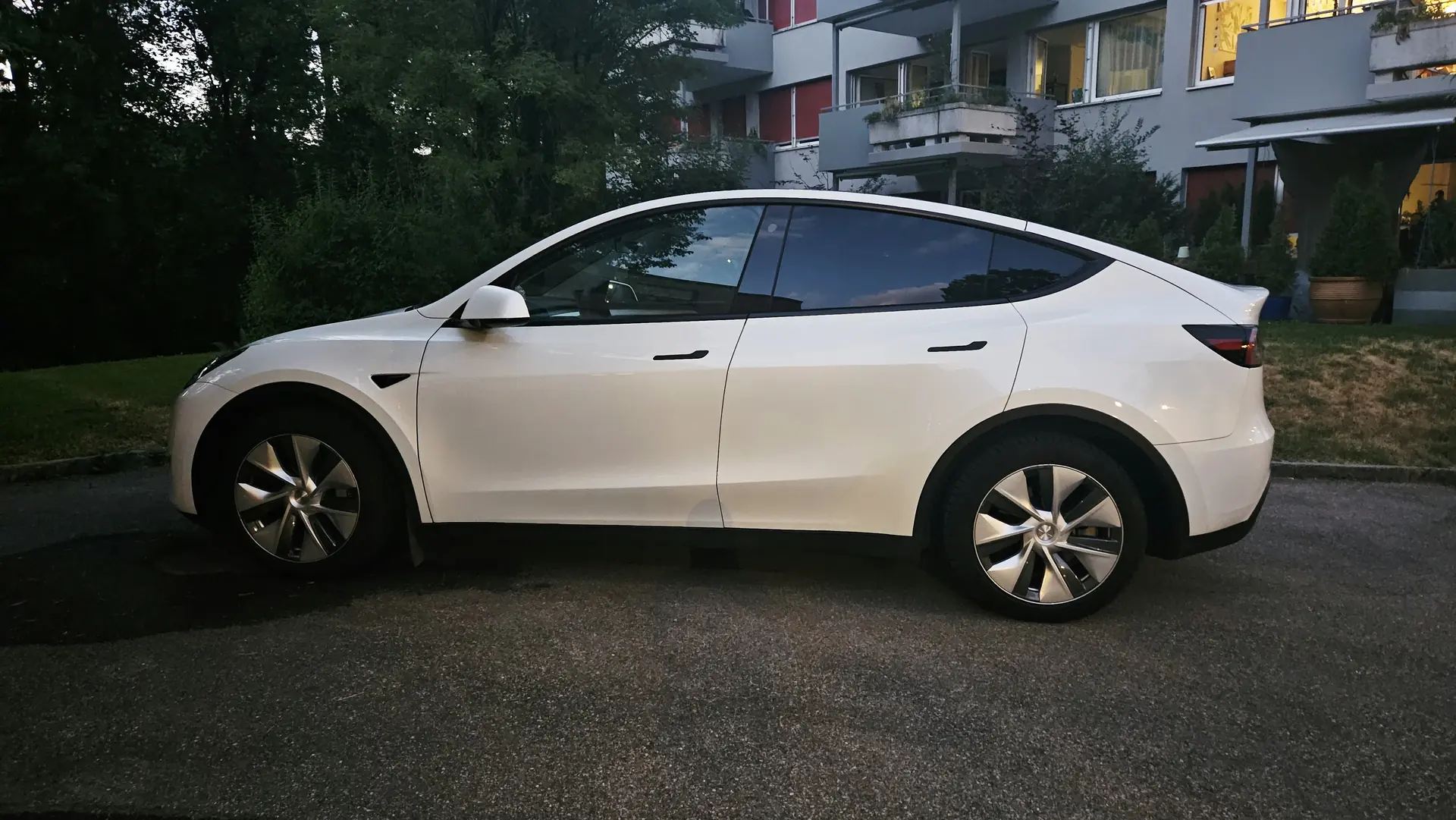 Tesla Model Y 2023 occasion Pfaffhausen — 3