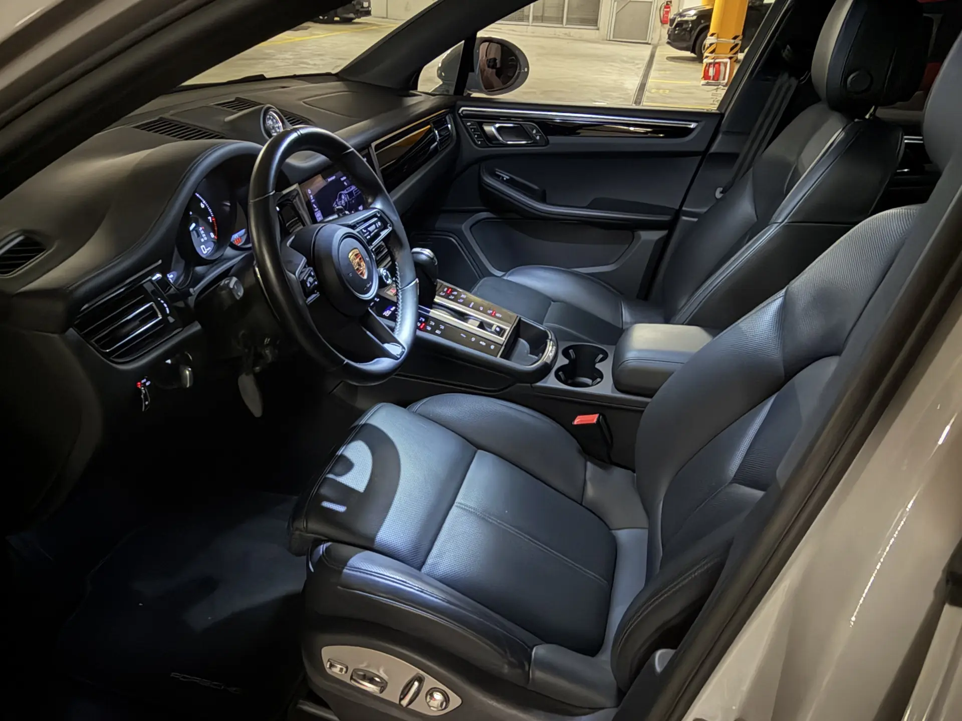 Porsche Macan 2023 occasion Stallikon — 5