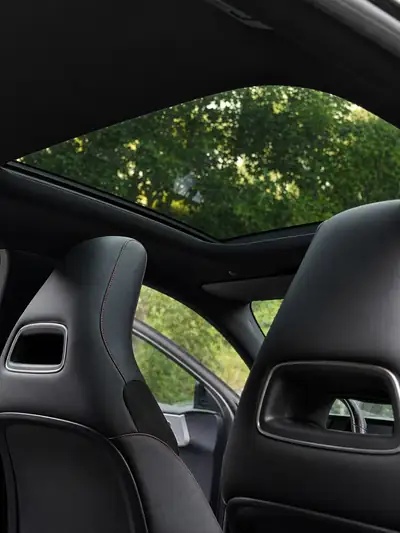 Mercedes-Benz Classe A 180 d Night Star AMG Line — Berline compacte premium, 80'000 km, sans sinistre — interior