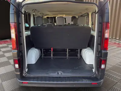 Renault Trafic Blue dCi 120 — Monospace 8 places, diesel économique et spacieux — Miniatur 9