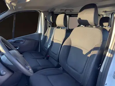 Renault Trafic Blue dCi 120 — Monospace 8 places, diesel économique et spacieux — Miniatur 14