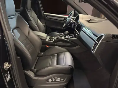 Porsche Cayenne S — SUV prestige 440 ch, transmission intégrale, entretien Porsche — Miniatura 7