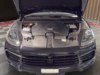 Porsche Cayenne S — SUV prestige 440 ch, transmission intégrale, entretien Porsche — Miniatura 11