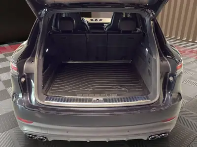Porsche Cayenne S — SUV prestige 440 ch, transmission intégrale, entretien Porsche — Miniatura 10