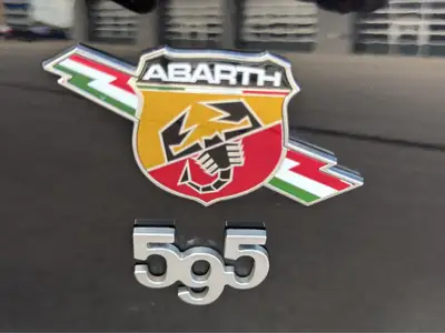 Fiat 595 Abarth 1.4 Turbo — Sportive compacte, 64'400 km, sans sinistre — Miniature 24