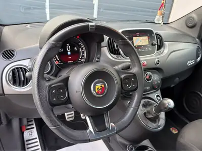 Fiat 595 Abarth 1.4 Turbo — Sportive compacte, 64'400 km, sans sinistre — Miniature 26