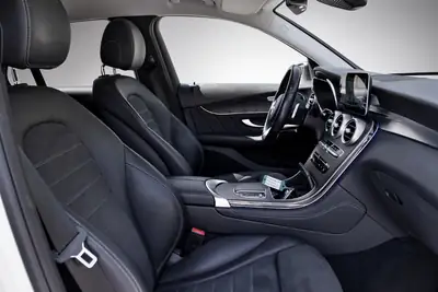 Mercedes-Benz GLC 300 d AMG Line — SUV premium diesel 4Matic, entretien complet — Miniatur 13