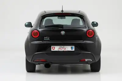 Alfa Romeo MiTo 1.4 TB Quadrifoglio Verde — Citadine sportive affûtée, peu kilométrée — intérieur