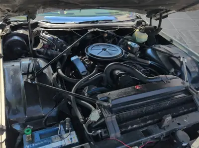 Cadillac DeVille 1973 — Coupé américain légendaire, moteur V8 puissant — Thumbnail 8