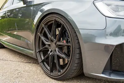 Audi RS3 2.5 T FSI quattro — Berline sportive 431 ch, préparée ABT, entretien complet — Thumbnail 8