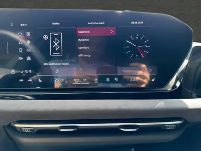Audi A6 Avant TDI Quattro — Break premium hybride léger, 4 500 km seulement — Miniature 12