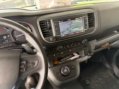 Citroën Jumpy 2.0 BlueHDi 120 — Utilitaire polyvalent, 69 600 km seulement — Thumbnail 8