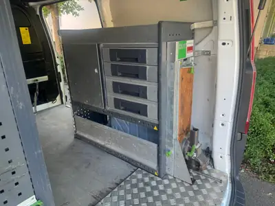 Ford Transit Custom 2.2 TDCi 100 — Utilitaire fiable, entretien maîtrisé, 175 000 km — detail