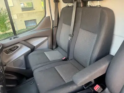 Ford Transit Custom 2.2 TDCi 100 — Utilitaire fiable, entretien maîtrisé, 175 000 km — Thumbnail 8