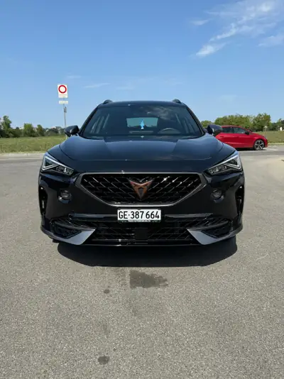 CUPRA Formentor 1.5 TSI — SUV coupé dynamique, 25 100 km seulement — Außenansicht