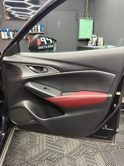 Mazda CX-3 2.0 Revolution AWD — SUV compact polyvalent, entretien récent et équipé — Miniature 15