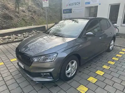 Skoda Fabia 1.0 TSI Monte Carlo DSG — Citadine dynamique, essence économe et peu kilométrée — exterior view