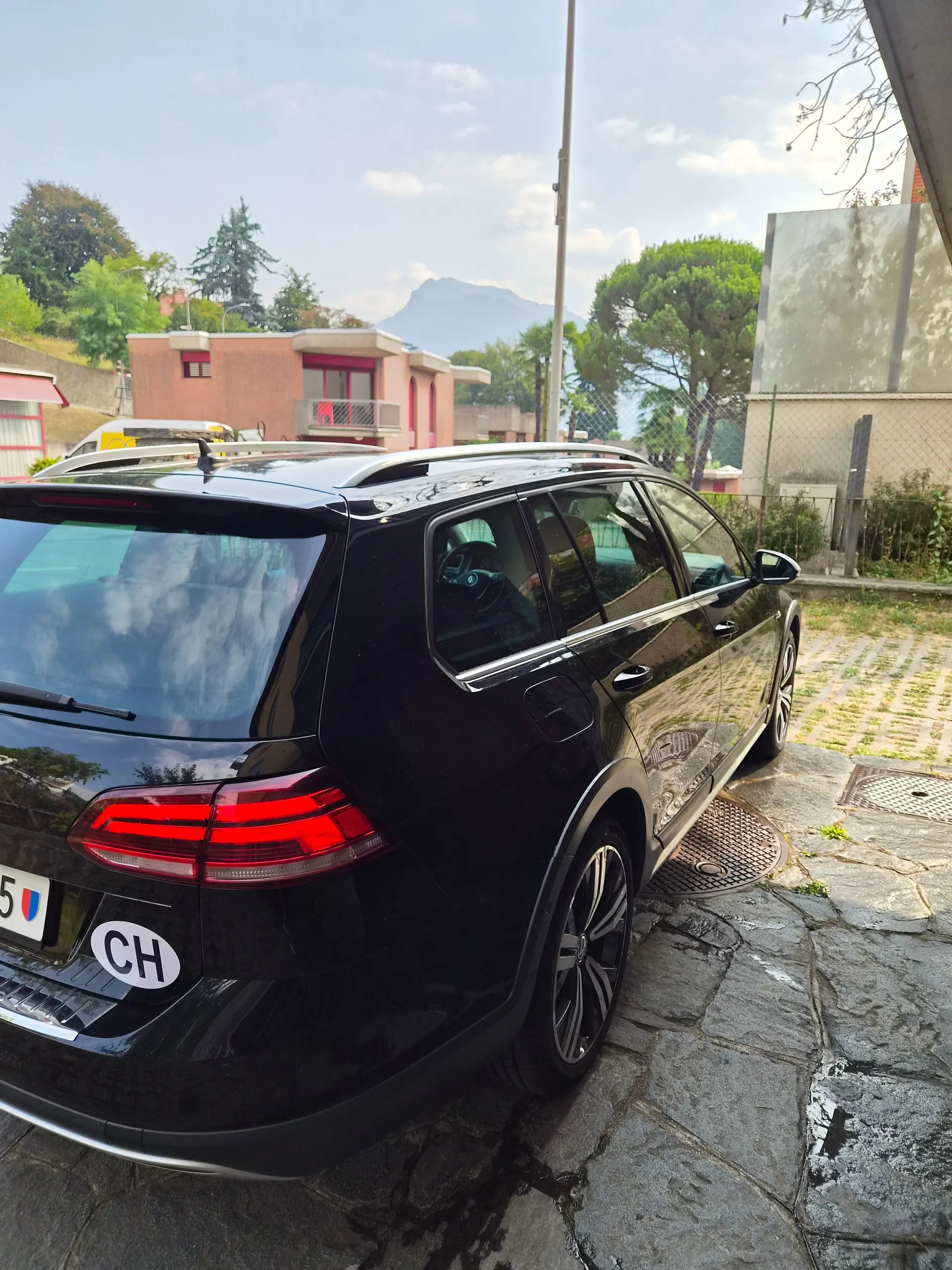 Volkswagen Golf 2018 occasion Muzzano — 2