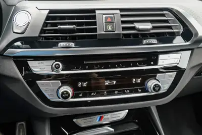 BMW X3 xDrive M40i — SUV sportif 360 ch, faible kilométrage, équipements premium — Miniature 20