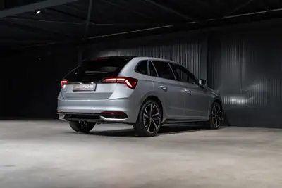 Skoda Scala 1.5 TSI Monte Carlo — Berline dynamique, quasi-neuve et bien équipée — Miniature 8