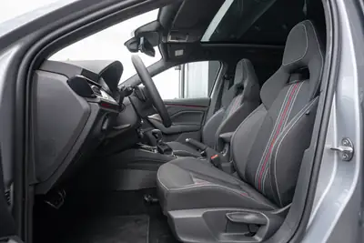 Skoda Scala 1.5 TSI Monte Carlo — Berline dynamique, quasi-neuve et bien équipée — Miniature 10