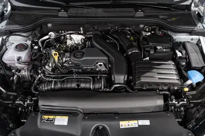 Skoda Scala 1.5 TSI Monte Carlo — Berline dynamique, quasi-neuve et bien équipée — Miniature 23