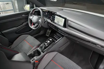 VW Golf 2.0 TSI GTI Clubsport DSG — Performance 301 ch, boîte auto, seulement 20'750 km — Miniature 20
