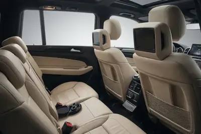 Mercedes-Benz GLS 350 d 4Matic — SUV 7 places premium, diesel performant et révisé — Miniatur 13