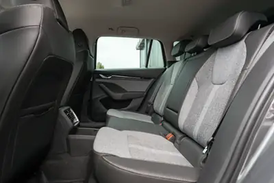 Skoda Octavia Combi 1.5 TSI mHEV — Hybride léger, spacieux et économe, quasi neuf — Miniature 12