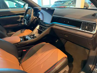 BYD Seal U DM-i Design AWD — SUV coupé hybride rechargeable, 100 km seulement — Miniature 12
