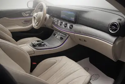 Mercedes-Benz CLS 400 d 4Matic — Berline coupé diesel 340 ch, 4WM, impeccable — Miniature 12