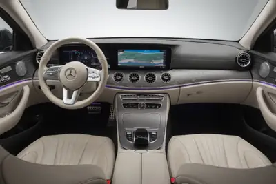 Mercedes-Benz CLS 400 d 4Matic — Berline coupé diesel 340 ch, 4WM, impeccable — Miniature 10