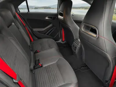 Mercedes-Benz A 250 Sport — Berline compacte premium, entretien récent et sans sinistre — Detail