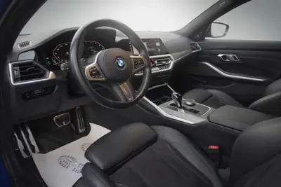 BMW 320d xDrive 48V M Sport — Diesel hybride mild, prestige et efficacité — Miniature 8