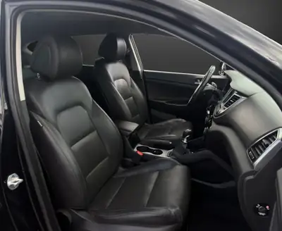Hyundai Tucson 1.6 GDI — SUV fiable, tout juste révisé et contrôlé — Miniature 9