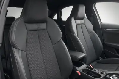 Audi S3 Limousine 2.0 TFSI Quattro — Berline sportive 311 ch, 43 000 km seulement — Miniature 14