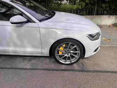 Audi A6 Avant 3.0 V6 TDI 313 quattro — Break premium 4x4, équipements haut de gamme — arrière
