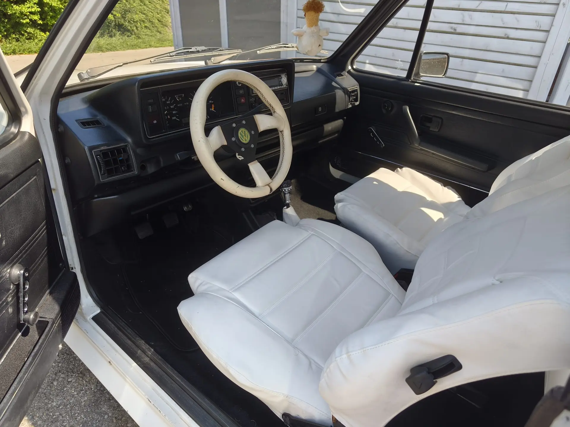 Volkswagen Golf 1982 occasion La corbaz — 3