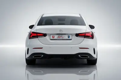 Mercedes-Benz Classe A 220 d AMG Line — Diesel économe, 56900 km, parfait état — arrière