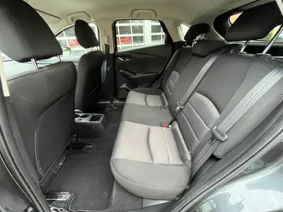 Mazda CX-3 2.0 SKYACTIV-G — Compact SUV fiable, moteur économe et fraîchement révisé — Miniature 9