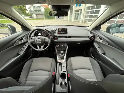 Mazda CX-3 2.0 SKYACTIV-G — Compact SUV fiable, moteur économe et fraîchement révisé — Miniature 10
