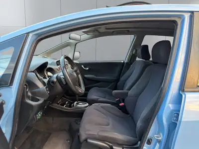 Honda Jazz 1.3i Hybrid Elegance — Citadine écologique et économique, 100 000 km — Miniature 9