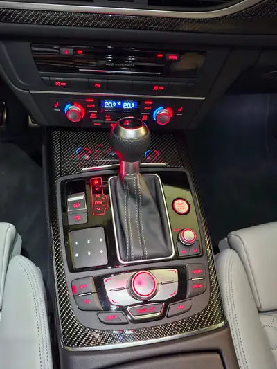 Audi RS6 Avant 4.0 V8 TFSI — Break sportif 560 ch, faible kilométrage — Thumbnail 12