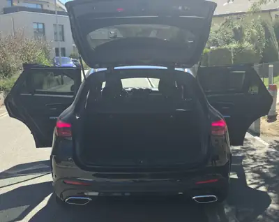 Mercedes-Benz GLC 220 d AMG Line 4Matic — SUV diesel hybride, 60 000 km, sans sinistre — Thumbnail 10