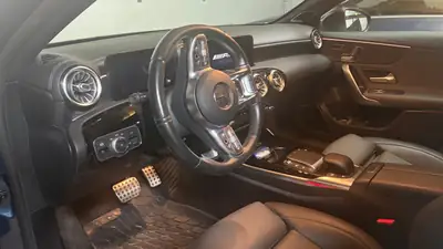 Mercedes-AMG A 35 4matic — Sportive compacte 306 ch, seulement 34 000 km — détail