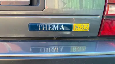 LANCIA Thema 8.32 Ferrari — Berline de prestige à motorisation V8 exceptionnelle — dashboard