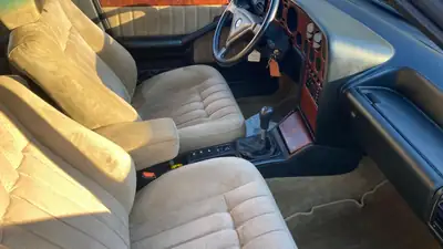 LANCIA Thema 8.32 Ferrari — Berline de prestige à motorisation V8 exceptionnelle — Thumbnail 7