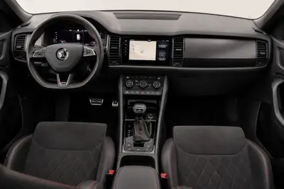 Skoda Kodiaq 2.0 Bi-TDI RS 4x4 — 7 places, motorisation performante et consommation maîtrisée — Miniature 11